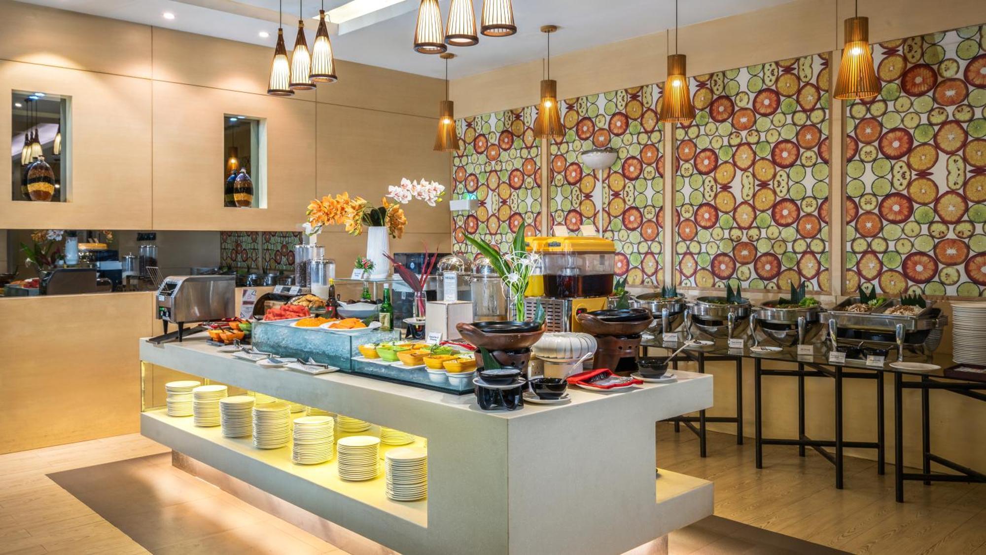 Zest Harbour Bay Batam By Swiss-Belhotel International Nagoya Exteriör bild